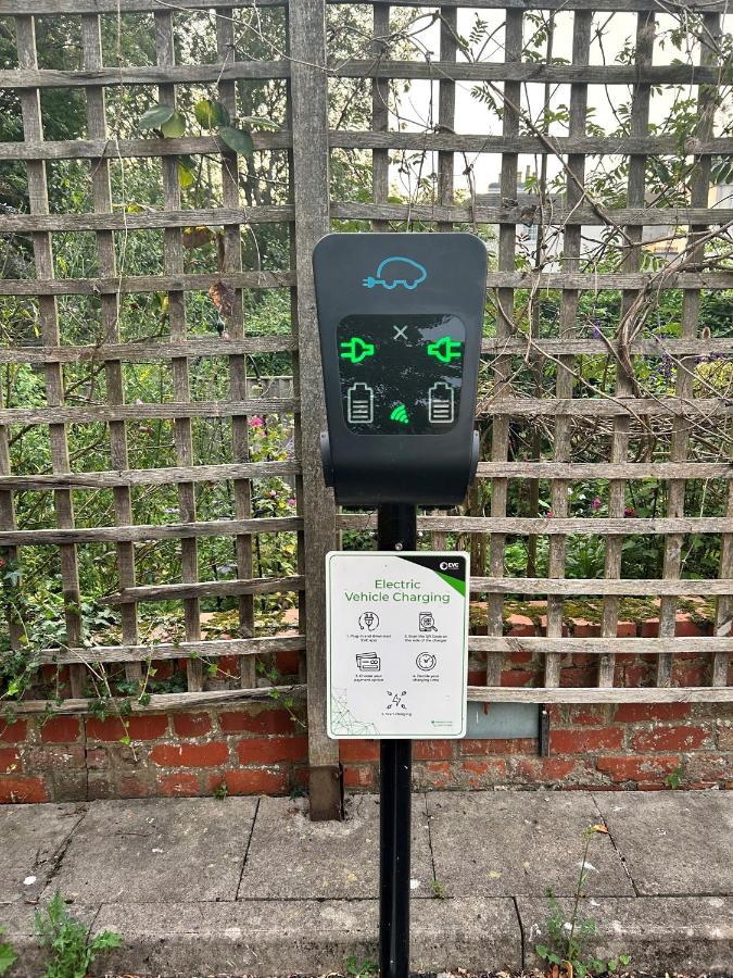 The Grove King Bed Wi-Fi Ev Charger Διαμέρισμα Τσέλτενχαμ Εξωτερικό φωτογραφία